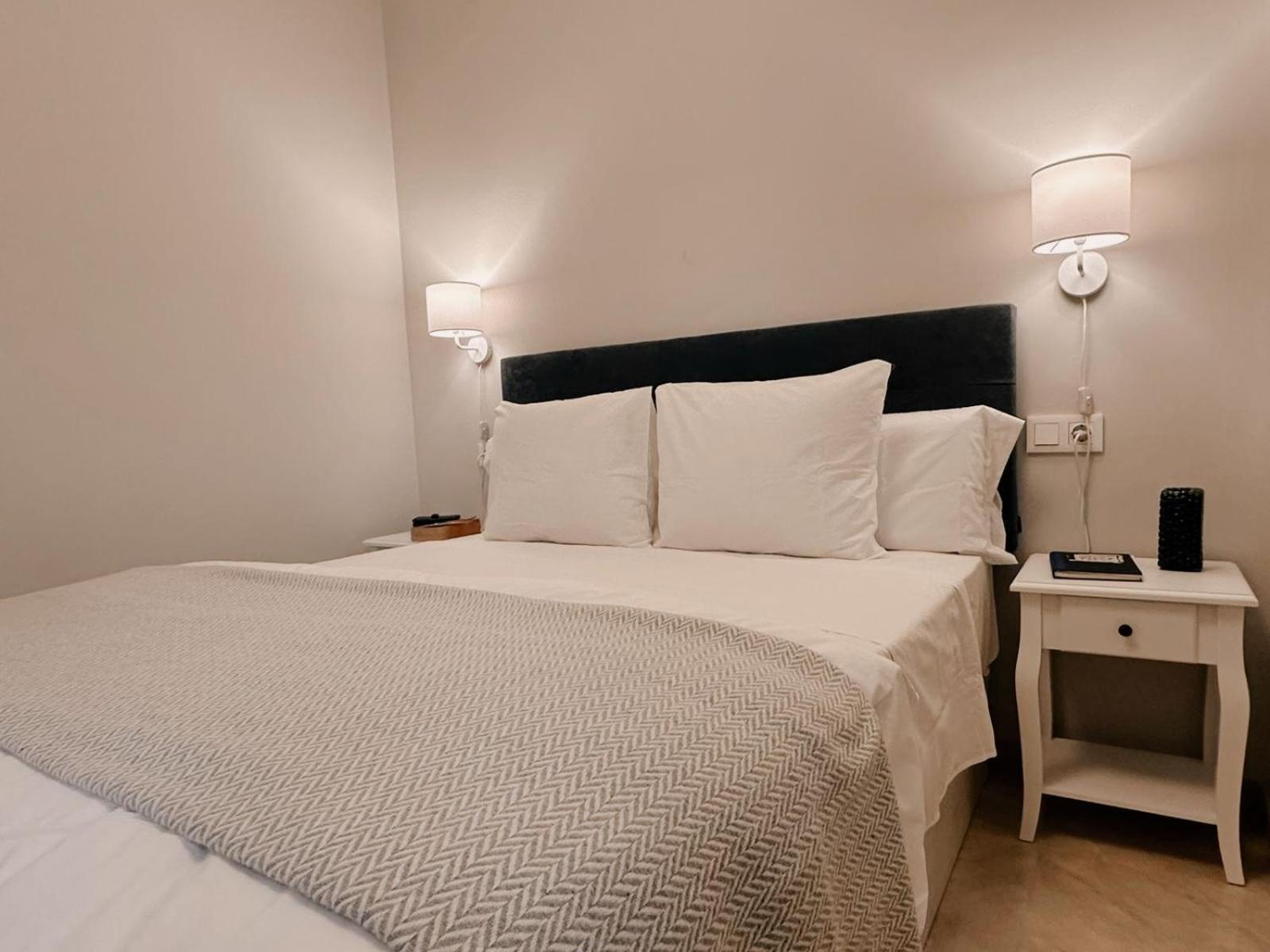 Apartamento-Pension El Trianero Junto Al Rio Sevilla Exterior foto